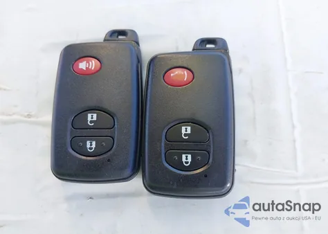 2012 Toyota Prius Four z USA, uszkodzony, nr VIN JTDKN3DU2C5387800